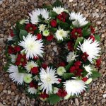 ### red and white wreath   14